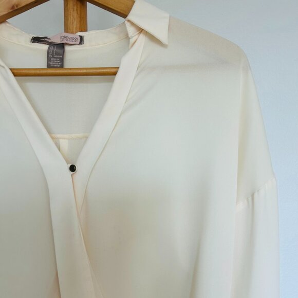 Forever 21 Chiffon Long Sleeve Blouse - Picture 2 of 4